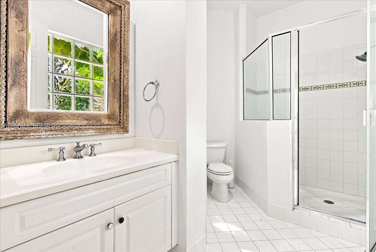 996 Sanibel Dr, Hollywood, FL 33019 - For Sale photo 22