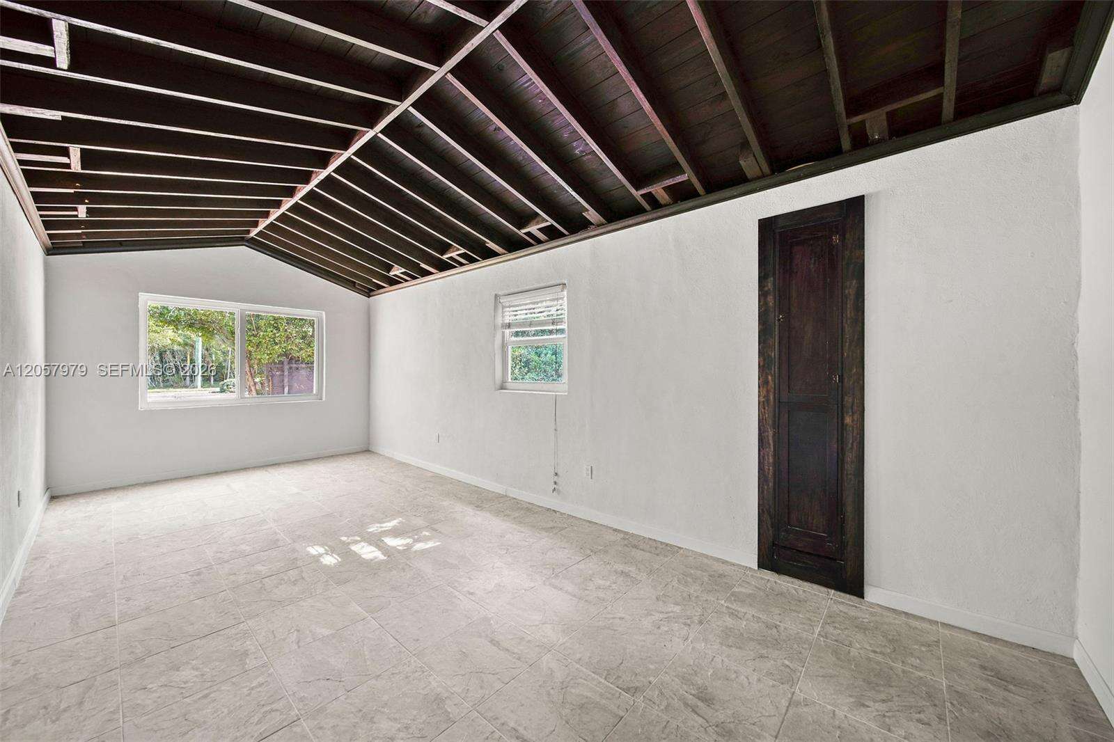 5842 Alton Rd, Miami Beach, FL 33140 - For Sale photo 14