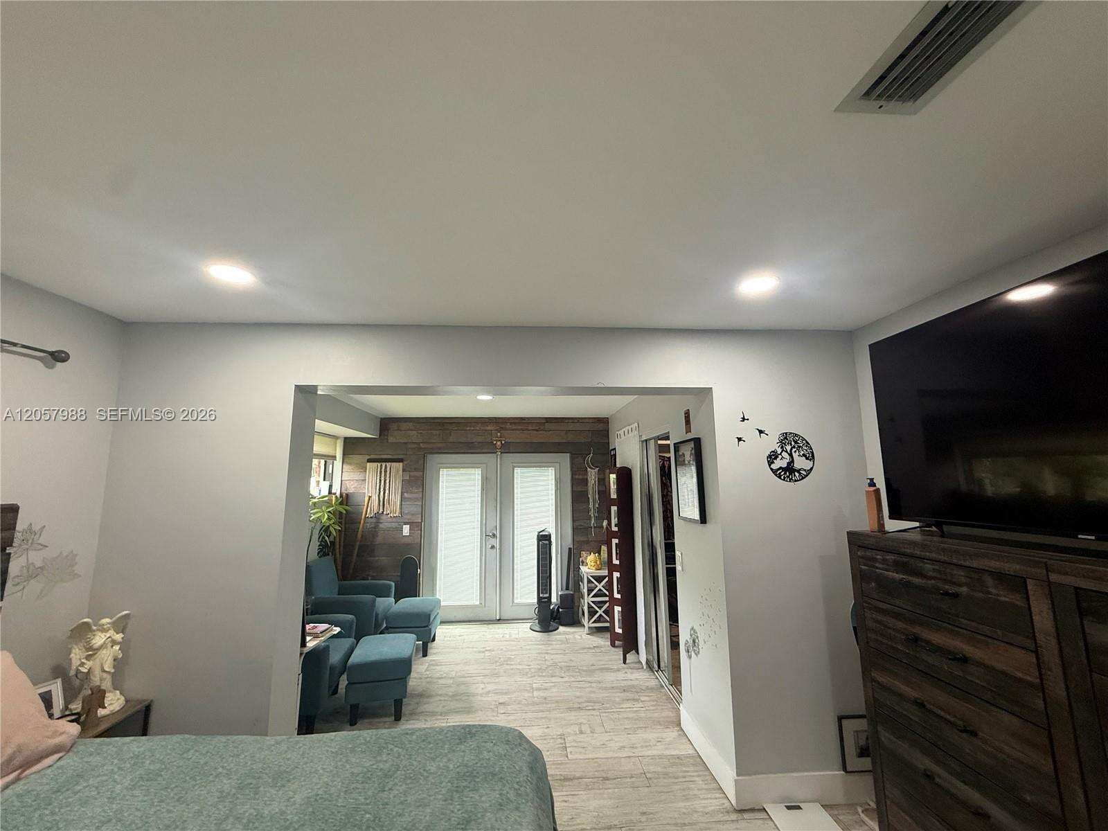 701 4th Ct, Hallandale Beach, FL 33009 - For Sale photo 37