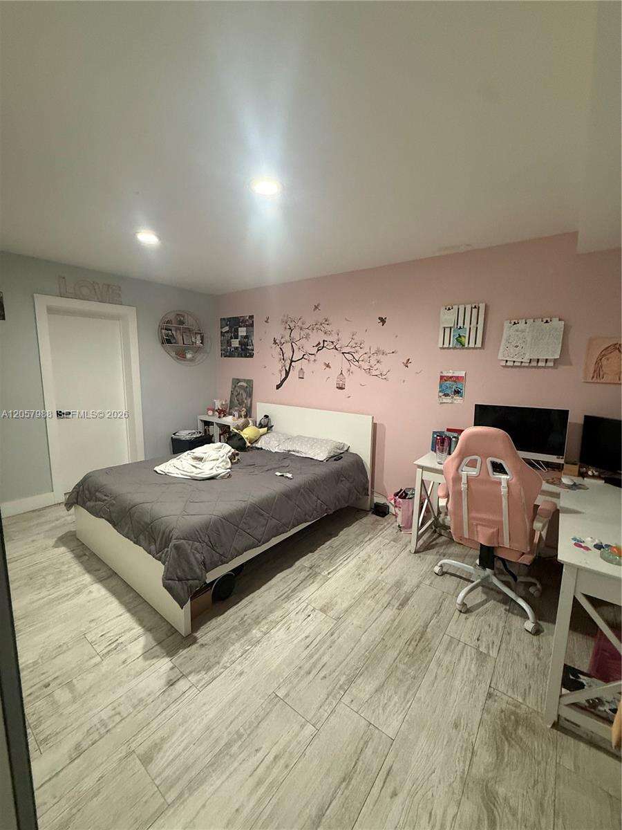 701 4th Ct, Hallandale Beach, FL 33009 - For Sale photo 45