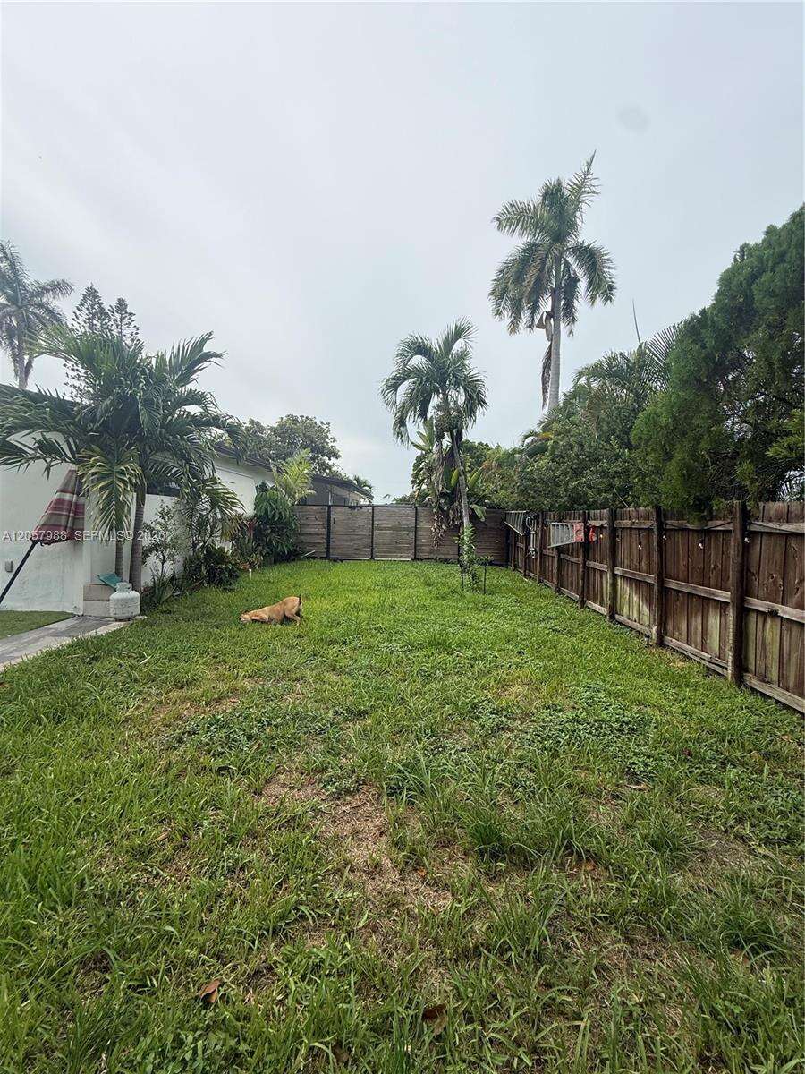 701 4th Ct, Hallandale Beach, FL 33009 - For Sale photo 57