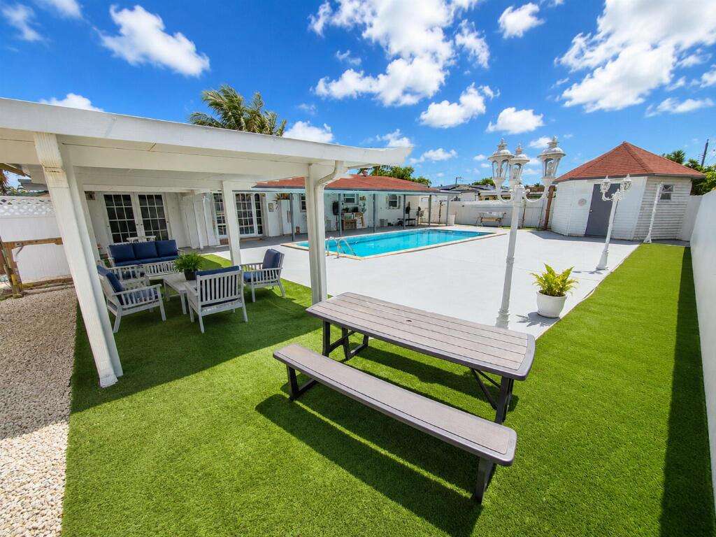 7120 13th, Pembroke Pines, FL 33023 - For Sale photo 1