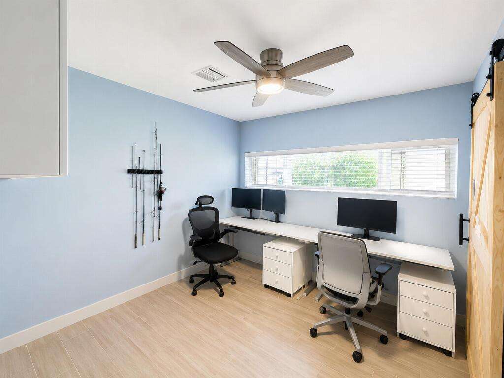 7120 13th, Pembroke Pines, FL 33023 - For Sale photo 9