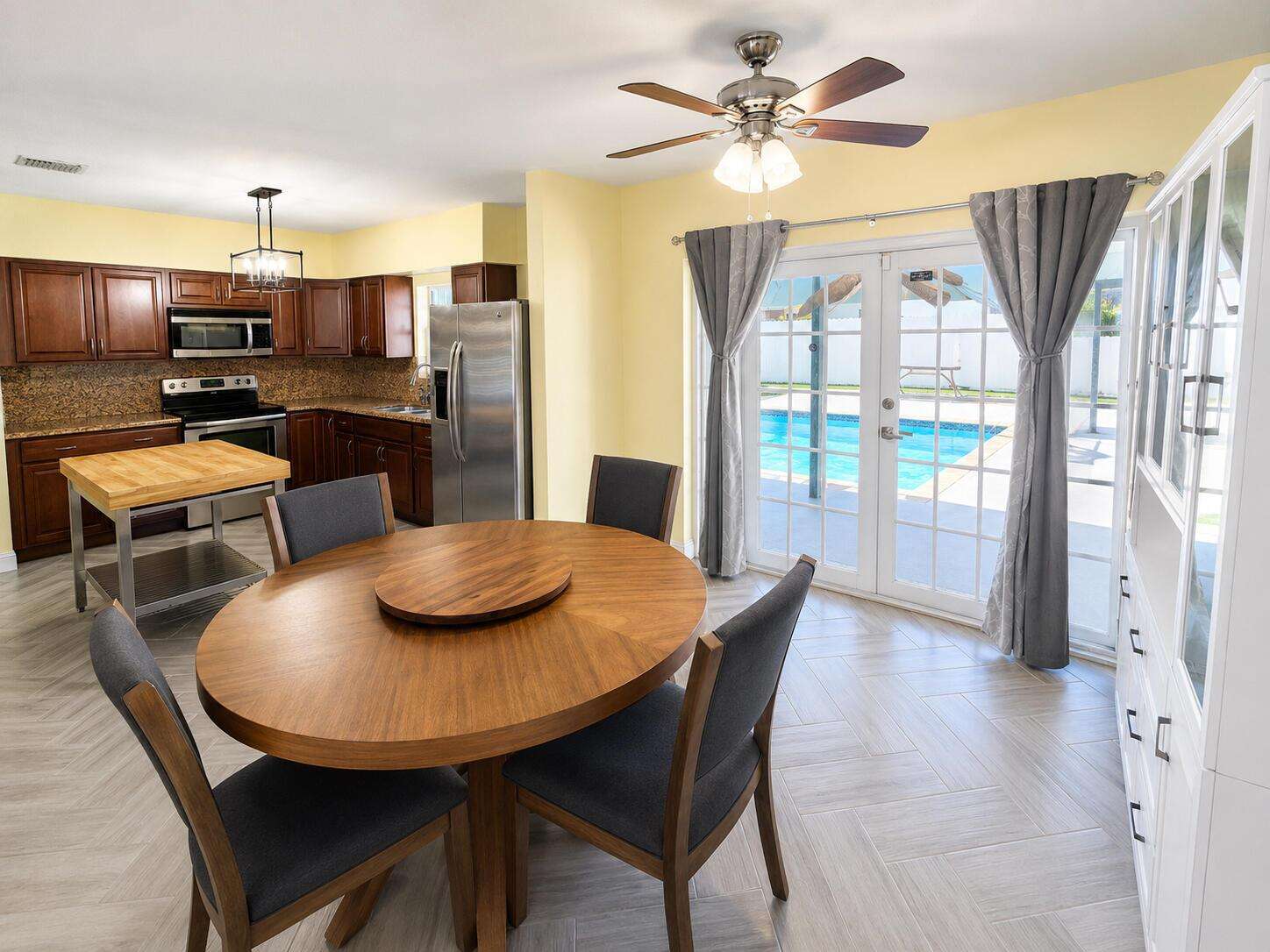 7120 13th, Pembroke Pines, FL 33023 - For Sale photo 10