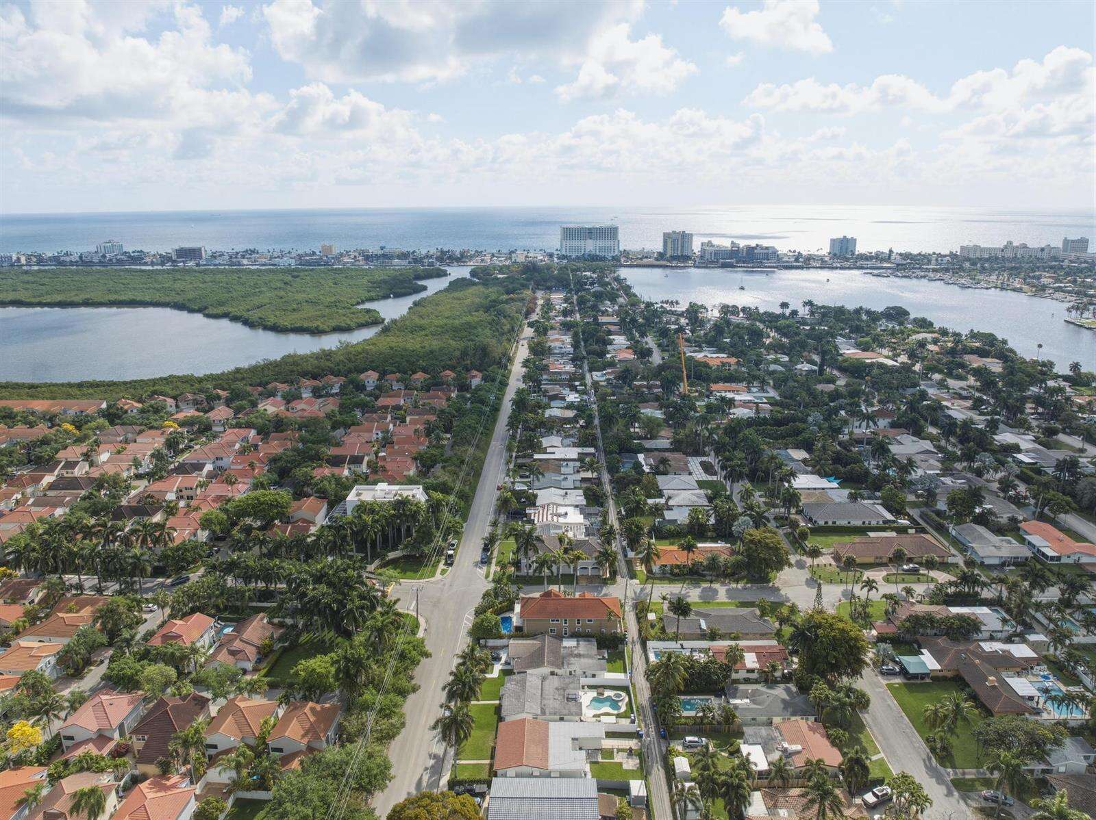 1114 Johnson, Hollywood, FL 33019 - For Sale photo 4