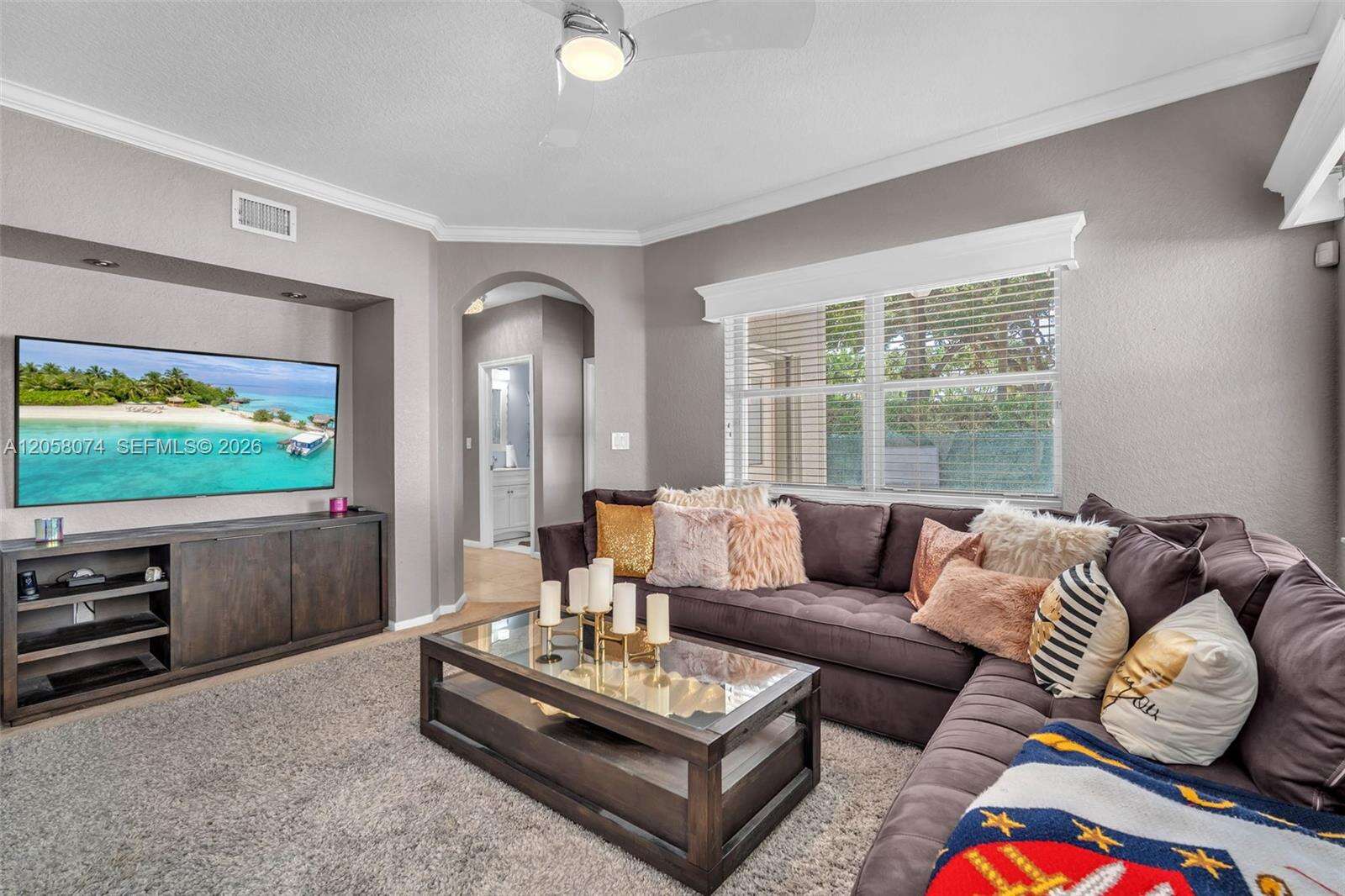 7565 19th Dr, Pembroke Pines, FL 33024 - For Sale photo 34