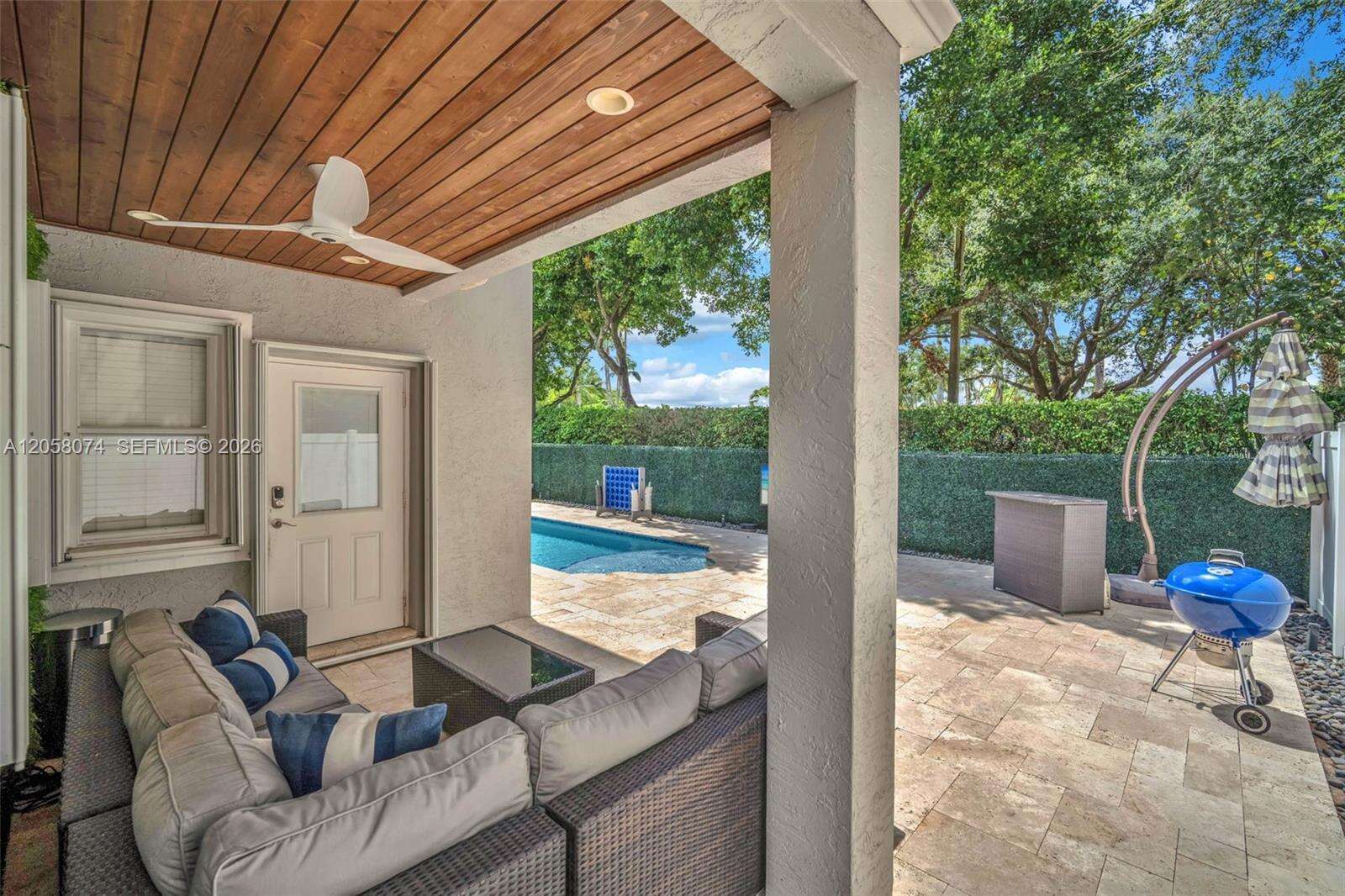7565 19th Dr, Pembroke Pines, FL 33024 - For Sale photo 41
