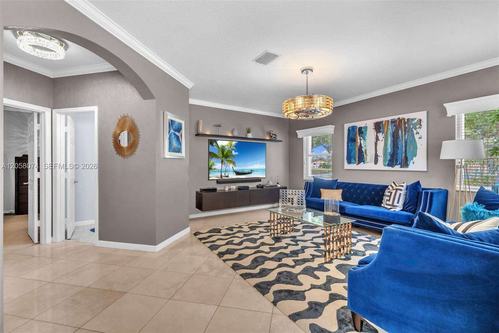 7565 19th Dr, Pembroke Pines, FL 33024 - For Sale photo 6