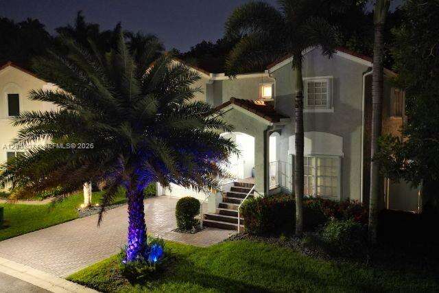 7565 19th Dr, Pembroke Pines, FL 33024 - For Sale photo 60