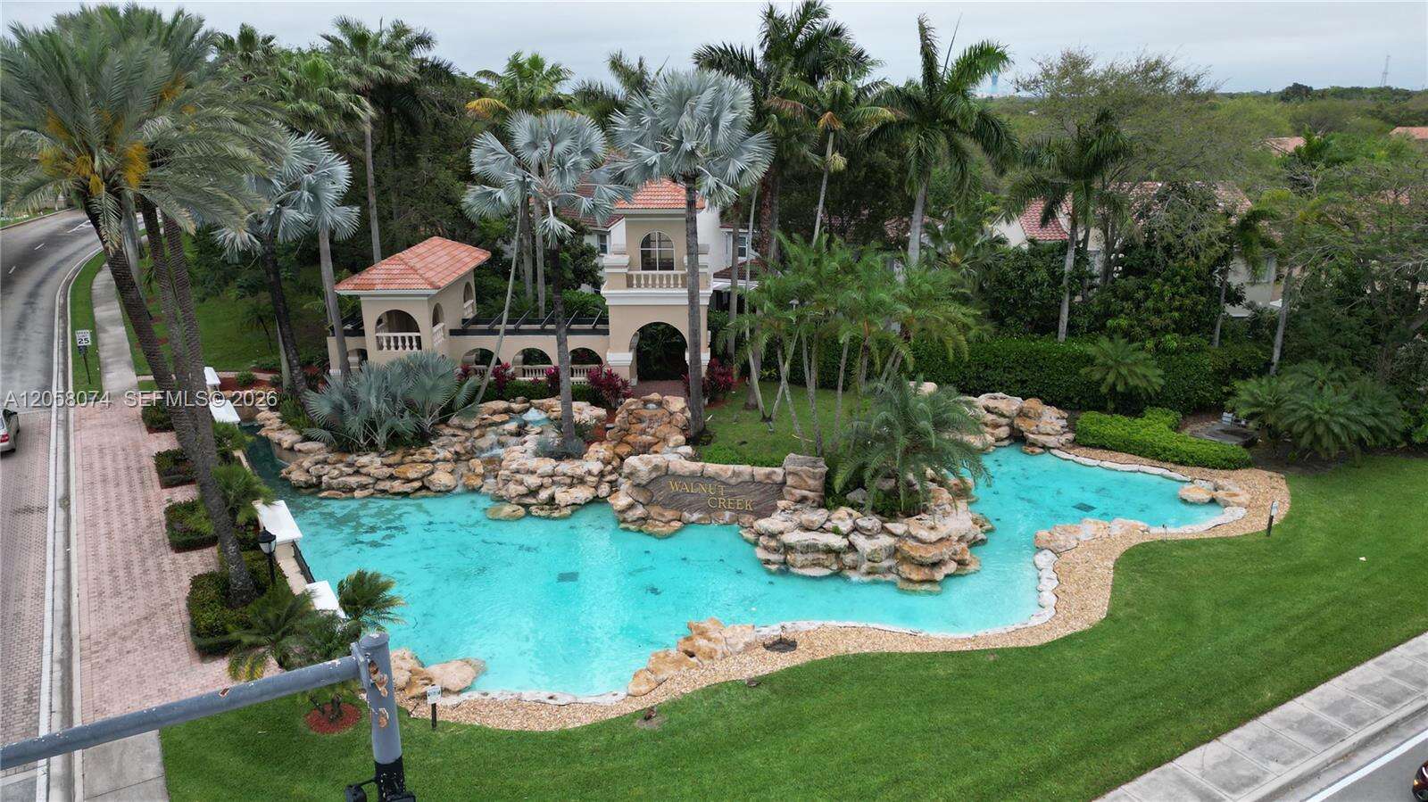 7565 19th Dr, Pembroke Pines, FL 33024 - For Sale photo 65
