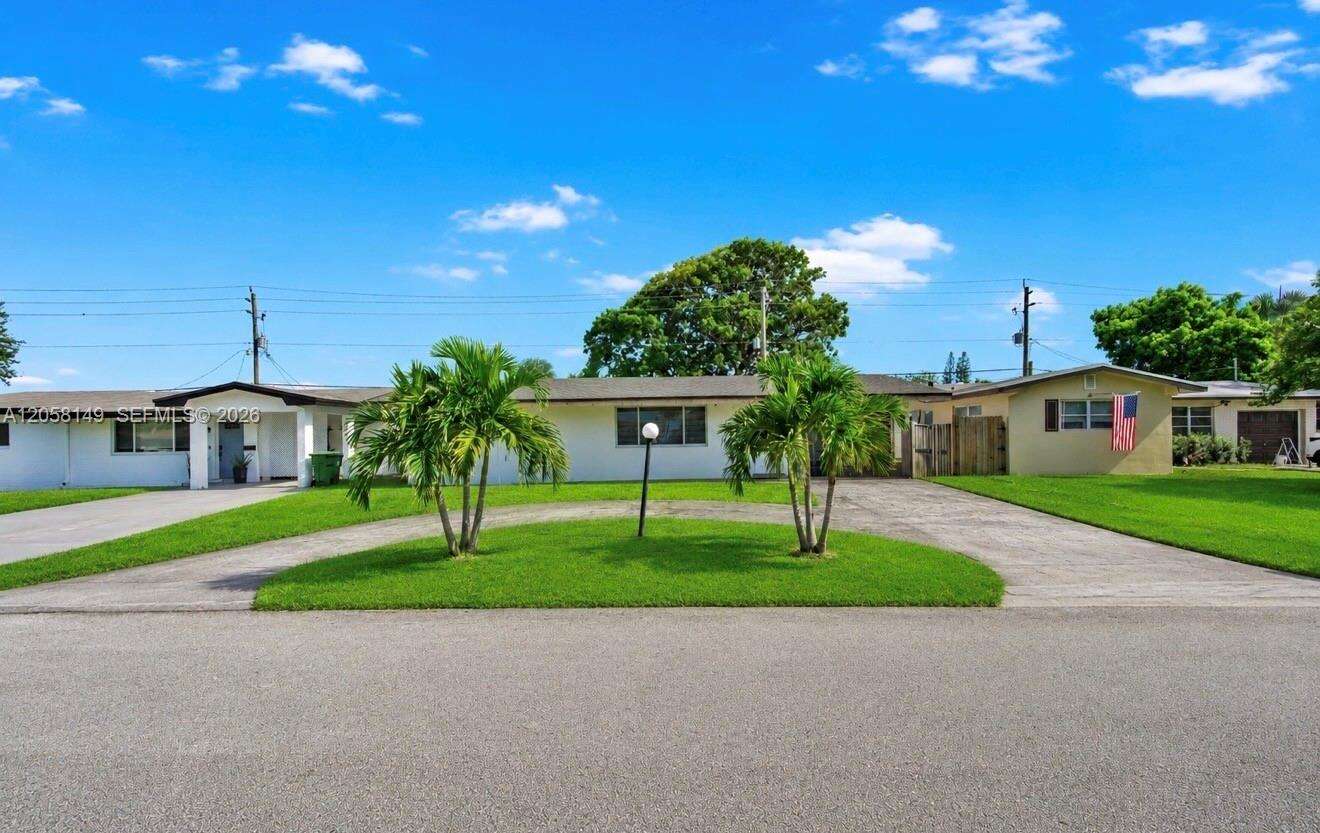 8720 11th St, Pembroke Pines, FL 33024 - For Sale photo 1
