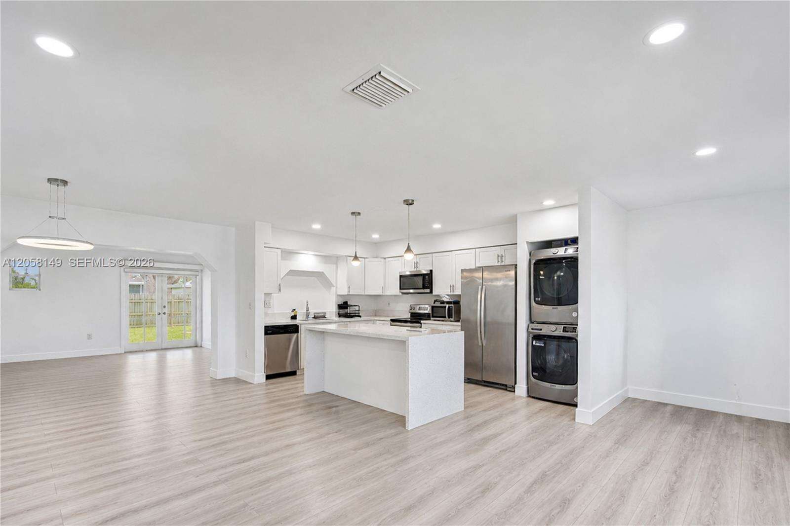 8720 11th St, Pembroke Pines, FL 33024 - For Sale photo 14