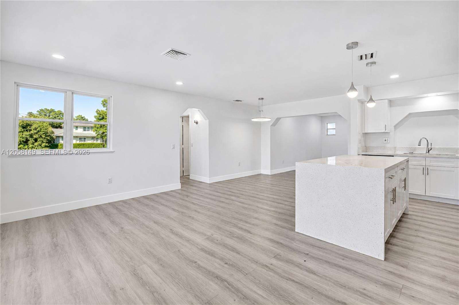 8720 11th St, Pembroke Pines, FL 33024 - For Sale photo 3