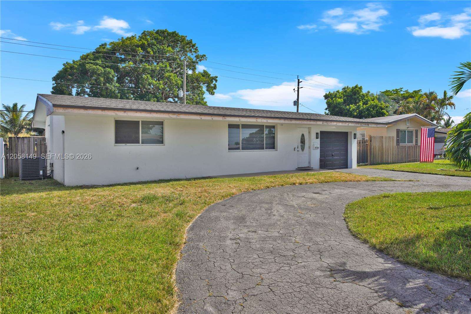 8720 11th St, Pembroke Pines, FL 33024 - For Sale photo 4
