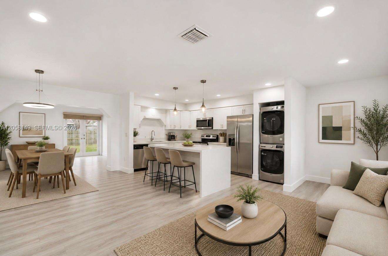 8720 11th St, Pembroke Pines, FL 33024 - For Sale photo 5