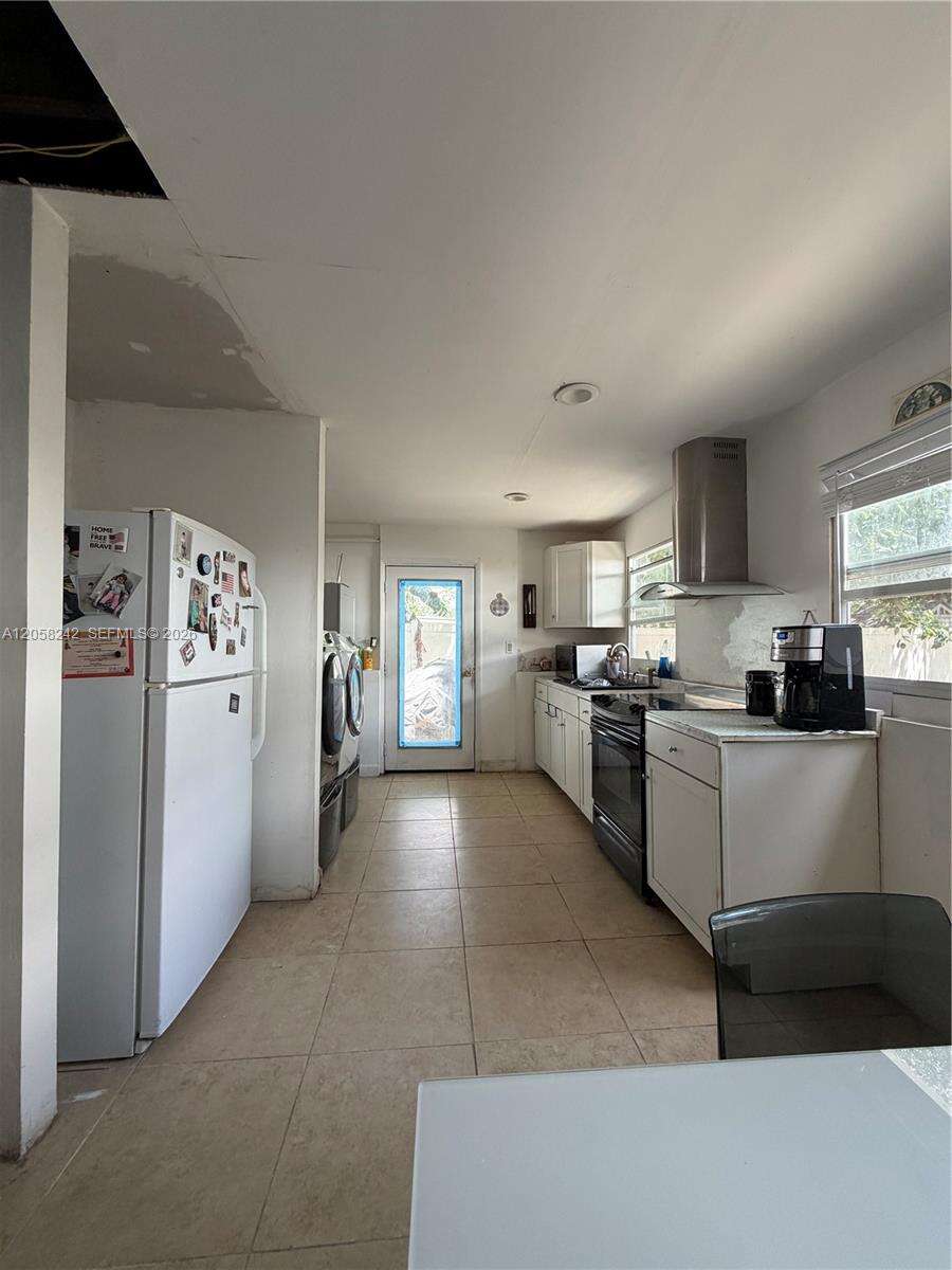 107 Edmund Rd, West Park, FL 33023 - For Sale photo 16
