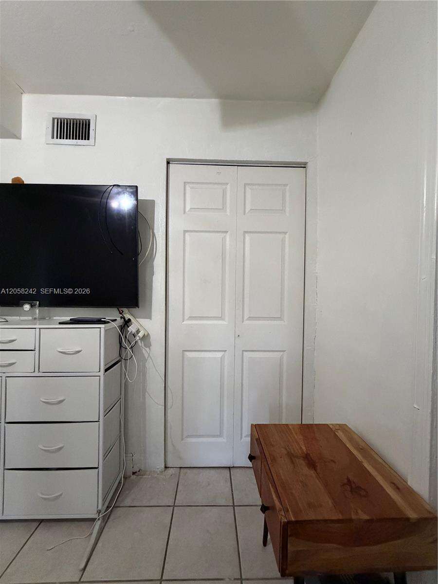 107 Edmund Rd, West Park, FL 33023 - For Sale photo 9