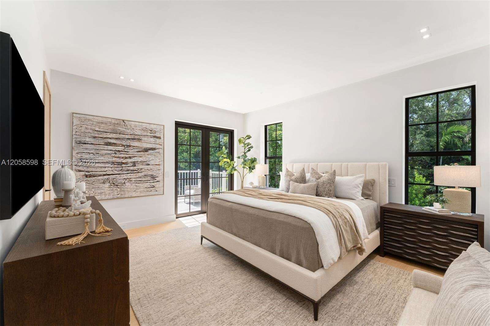 3352 Charles Ave, Miami, FL 33133 - For Sale photo 11