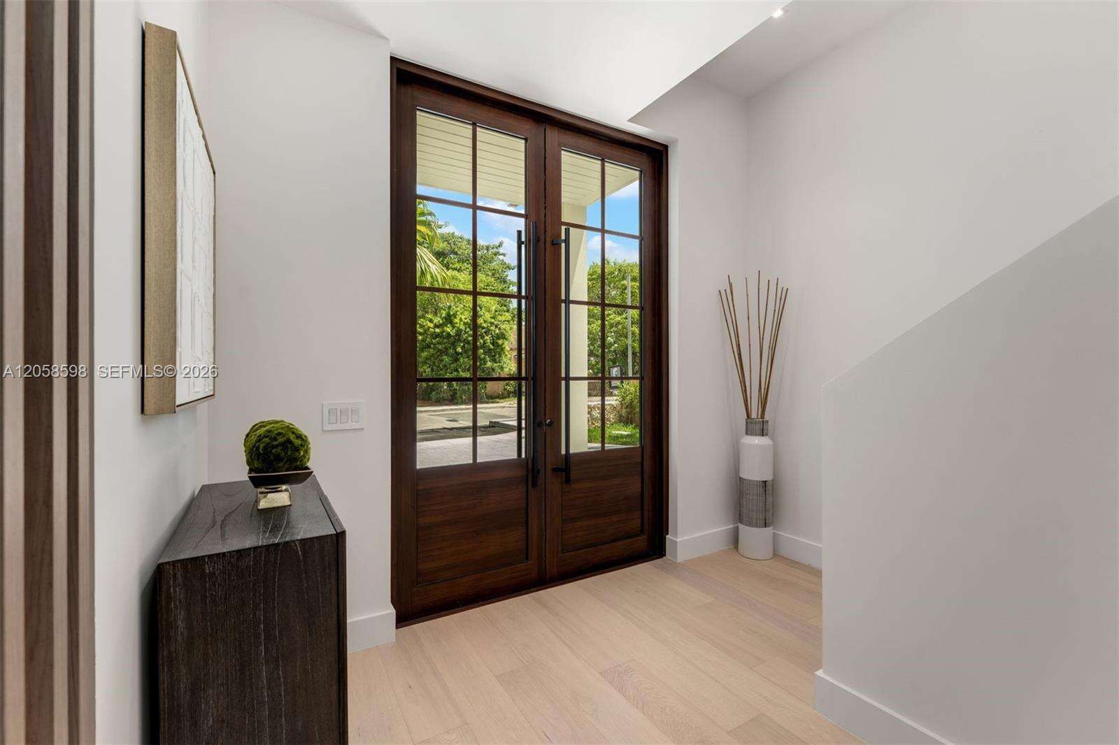 3352 Charles Ave, Miami, FL 33133 - For Sale photo 9