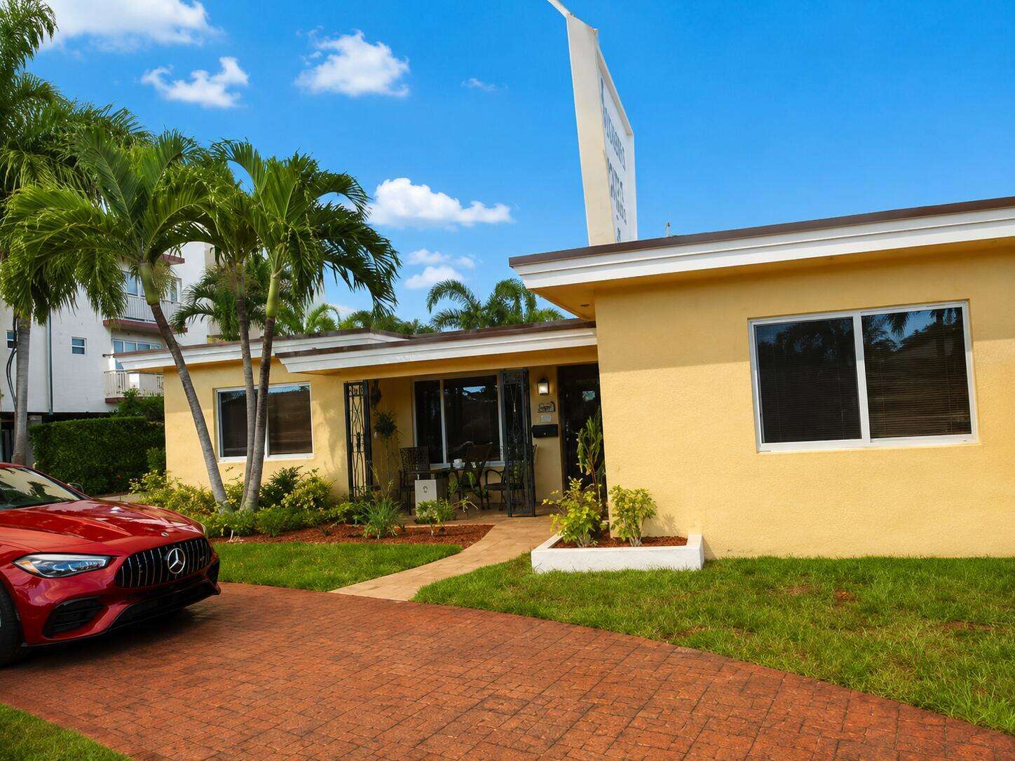 1743 Rodman, Hollywood, FL 33020 - For Sale photo 1