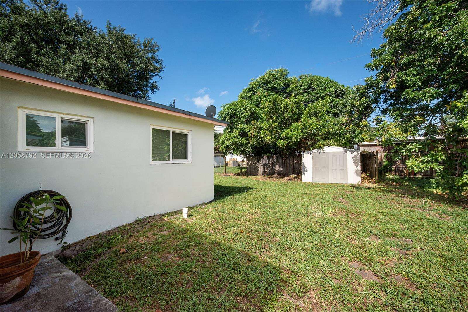 220 65th Ave, Pembroke Pines, FL 33023 - For Sale photo 15