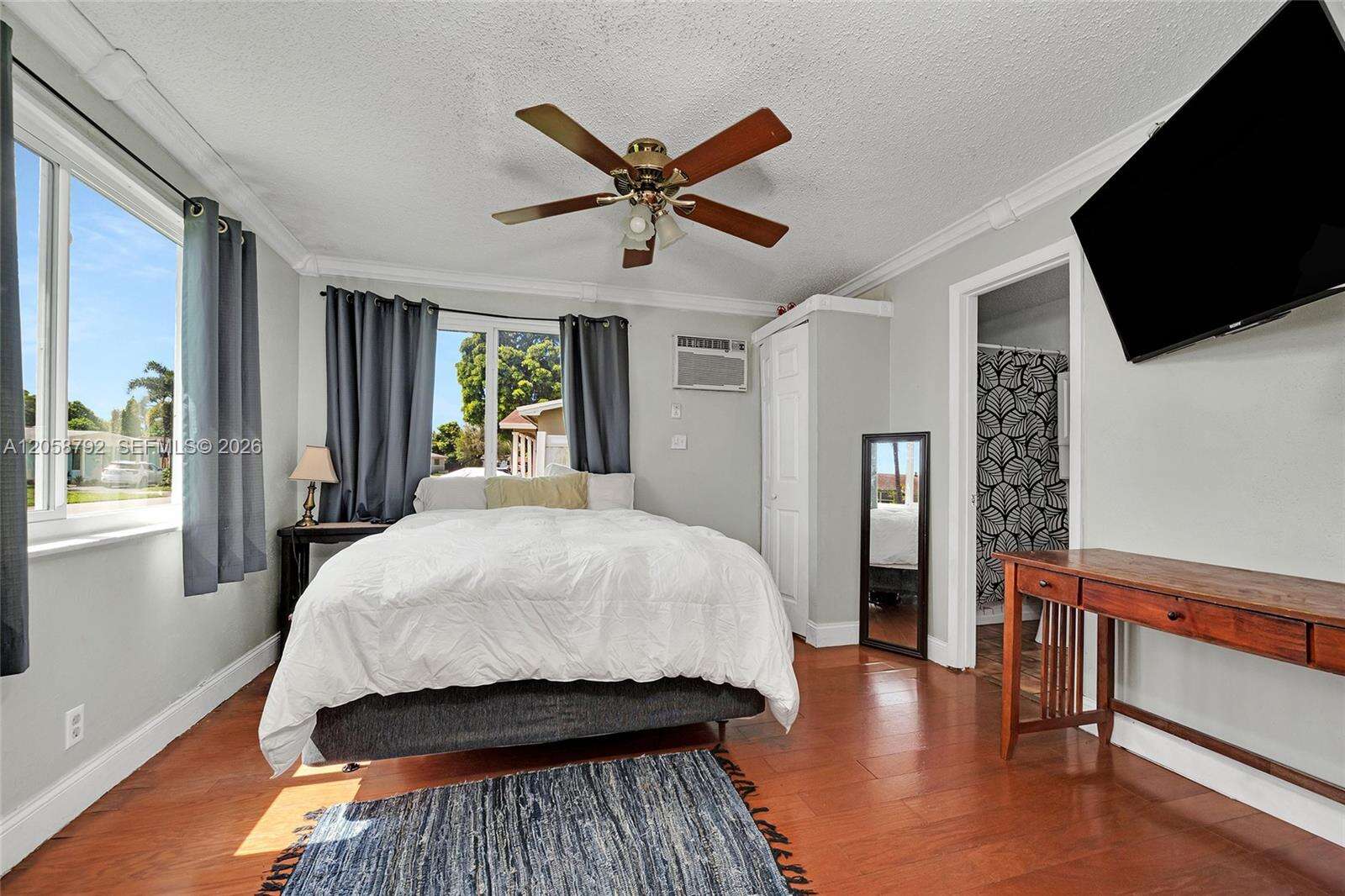 220 65th Ave, Pembroke Pines, FL 33023 - For Sale photo 17