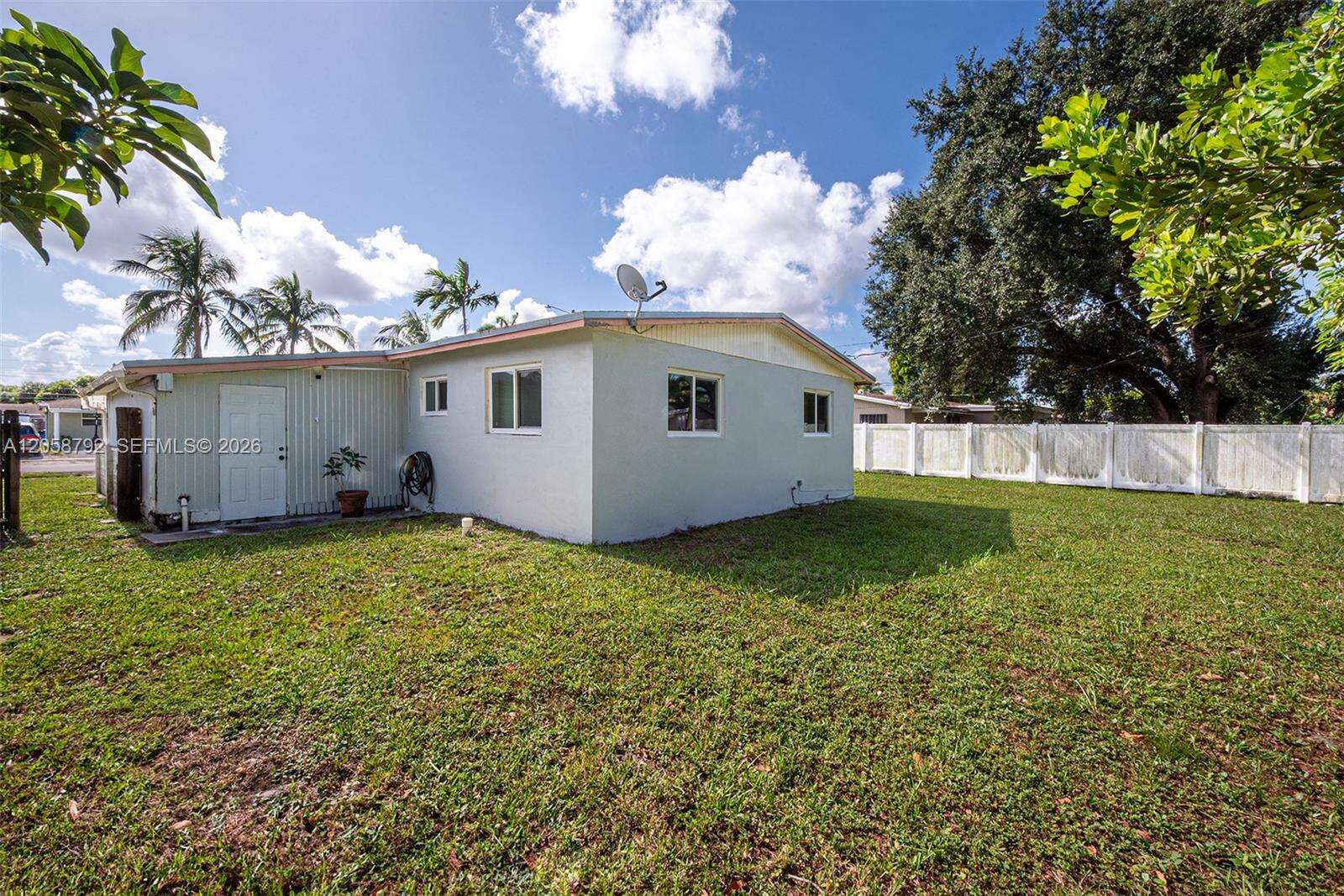 220 65th Ave, Pembroke Pines, FL 33023 - For Sale photo 26