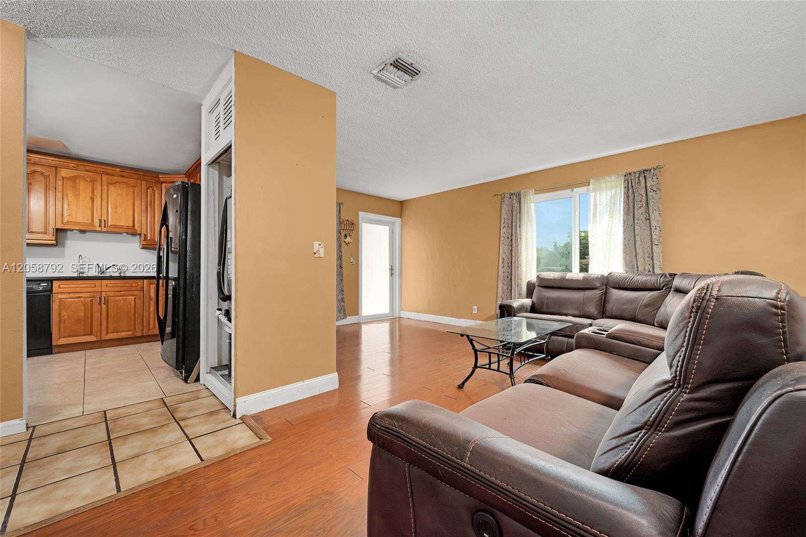 220 65th Ave, Pembroke Pines, FL 33023 - For Sale photo 6