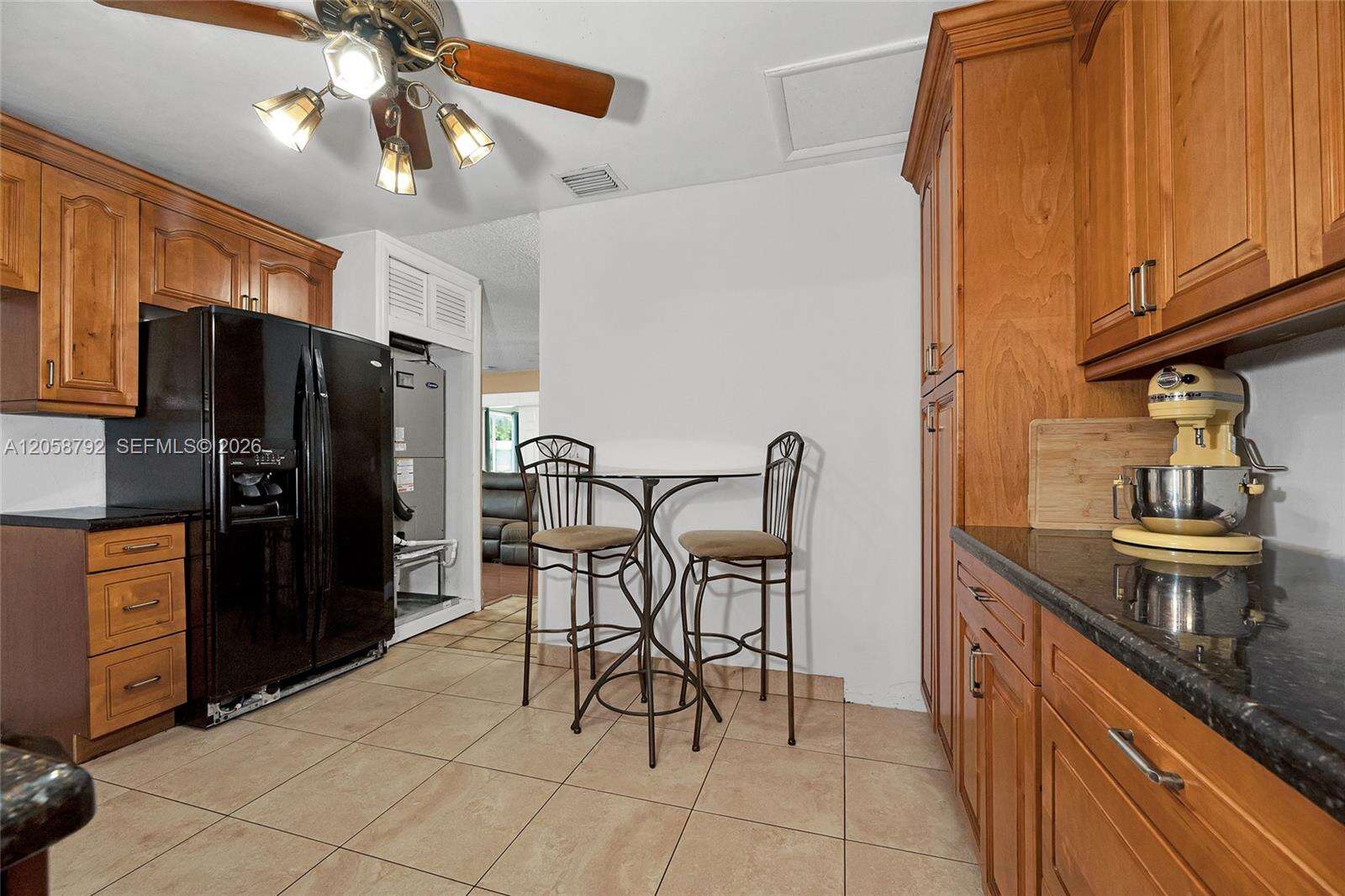 220 65th Ave, Pembroke Pines, FL 33023 - For Sale photo 8