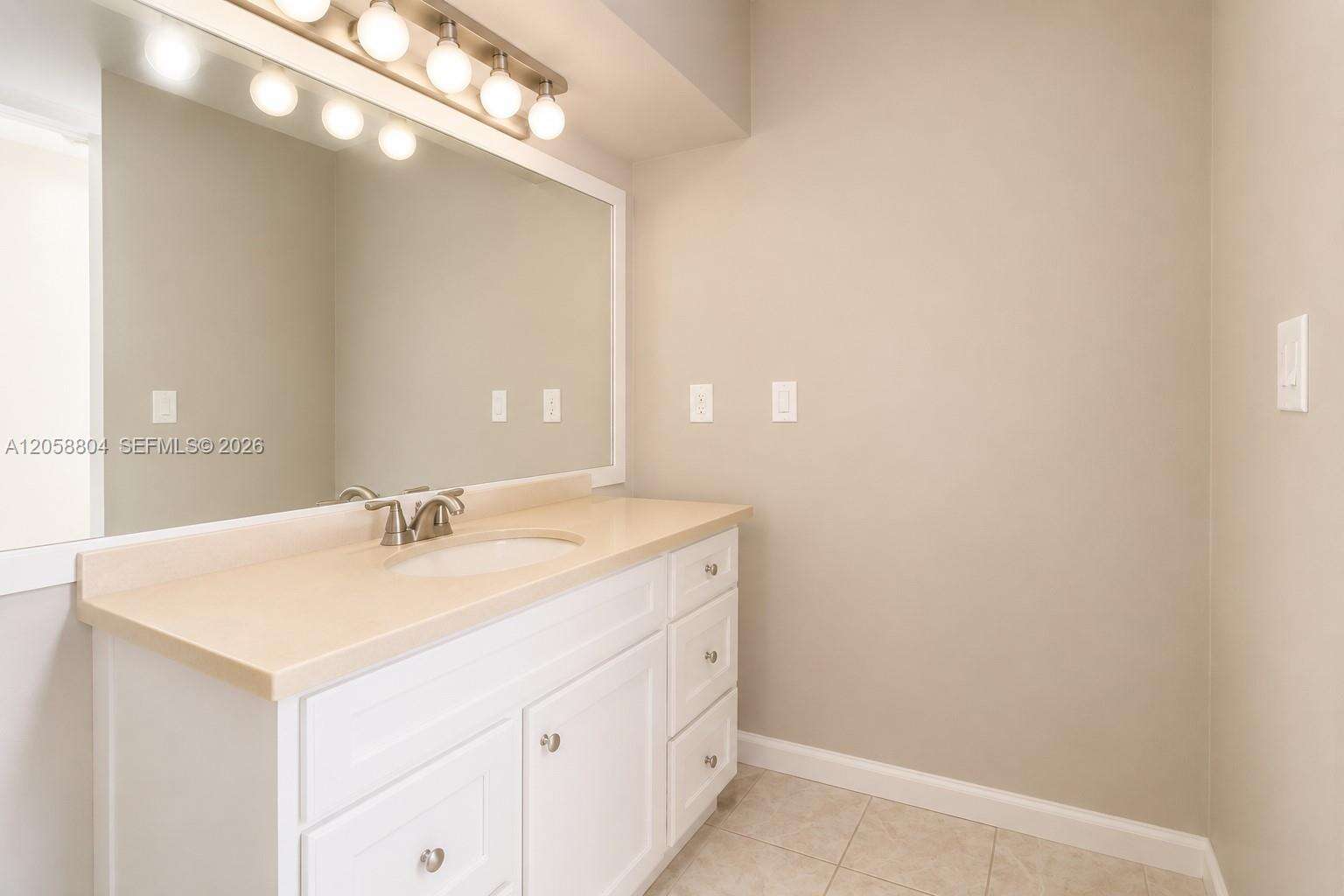 948 9th Ct, Homestead, FL 33030 - For Sale photo 16