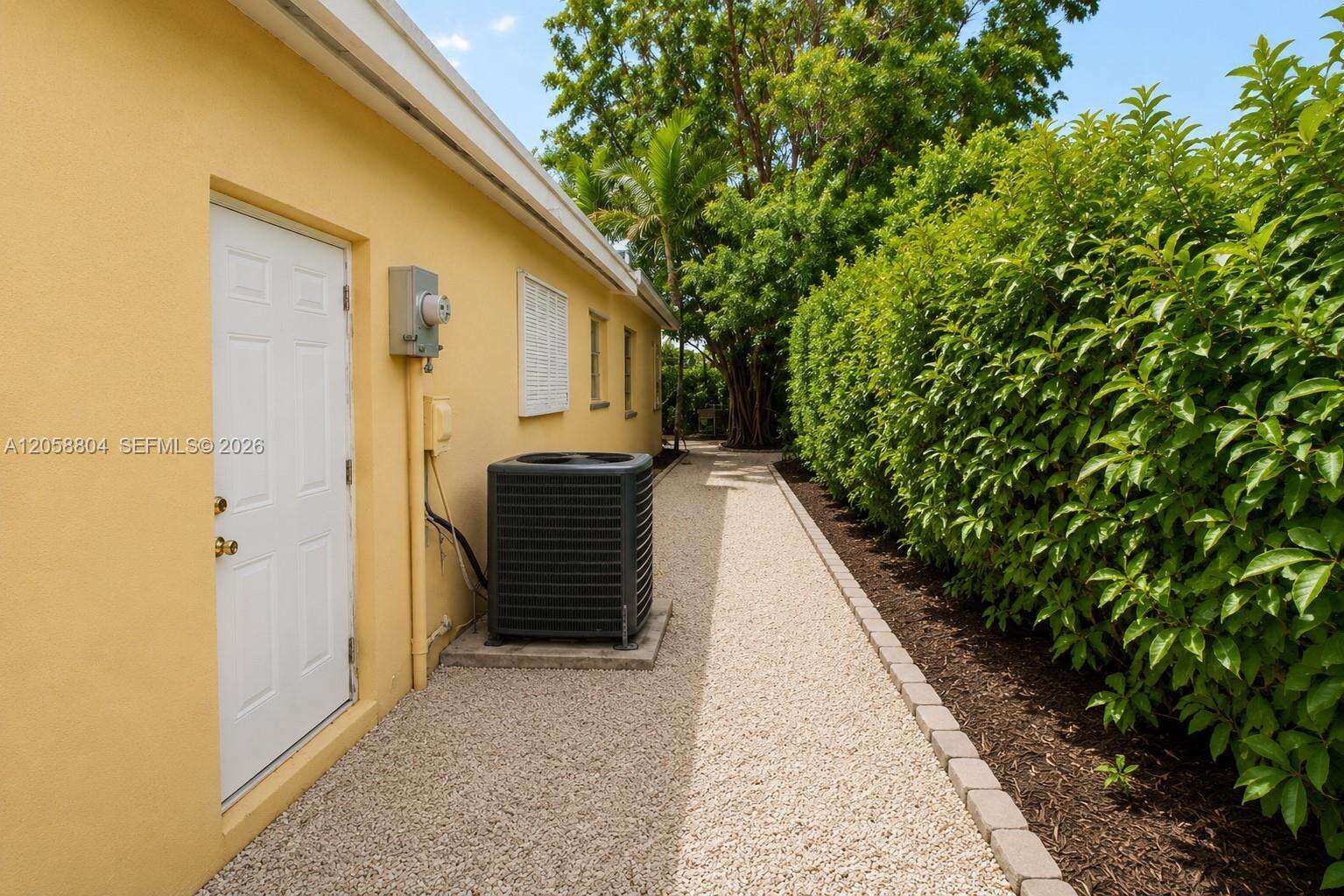 948 9th Ct, Homestead, FL 33030 - For Sale photo 22