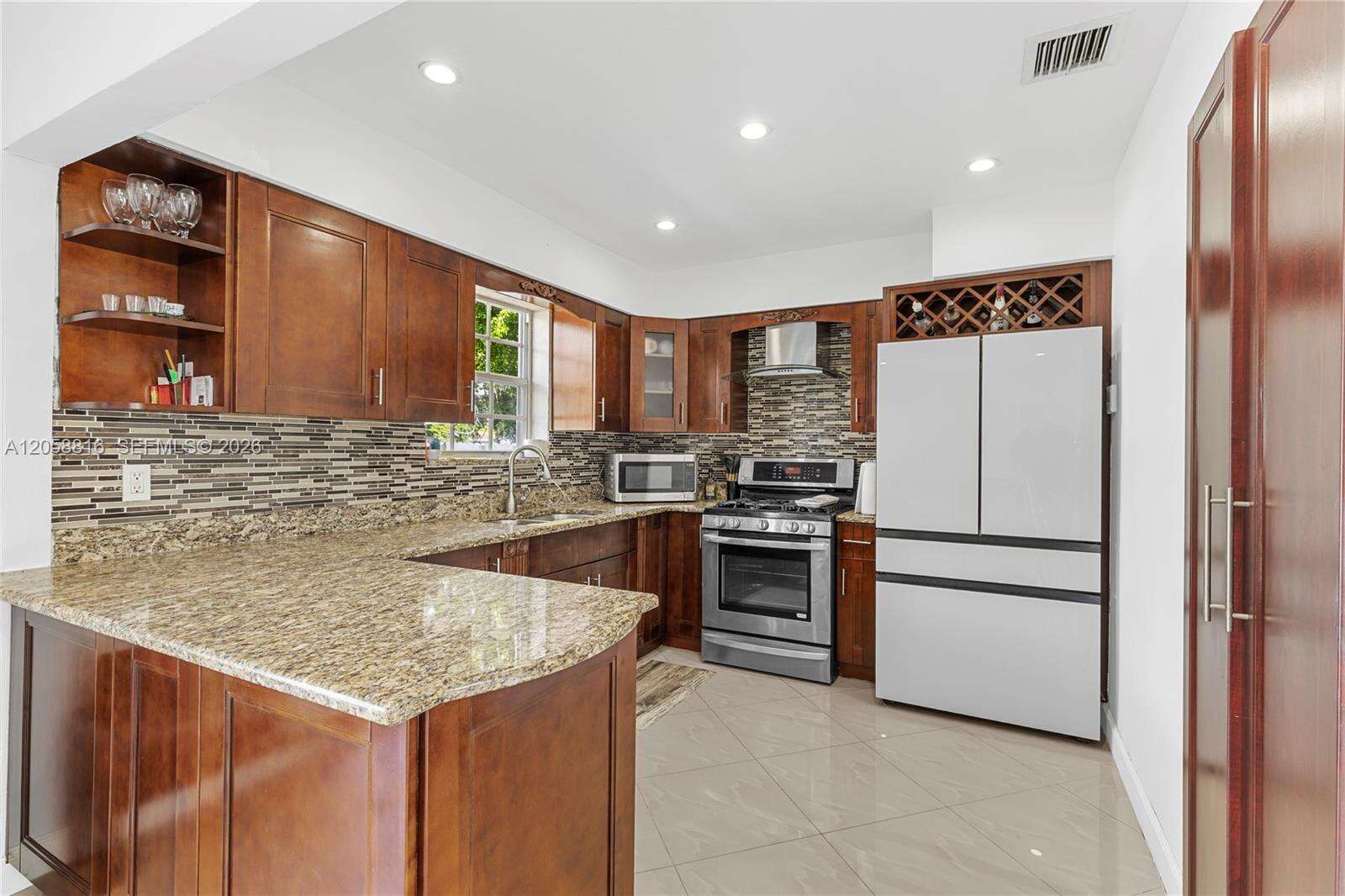 840 70th Way, Hollywood, FL 33024 - For Sale photo 12