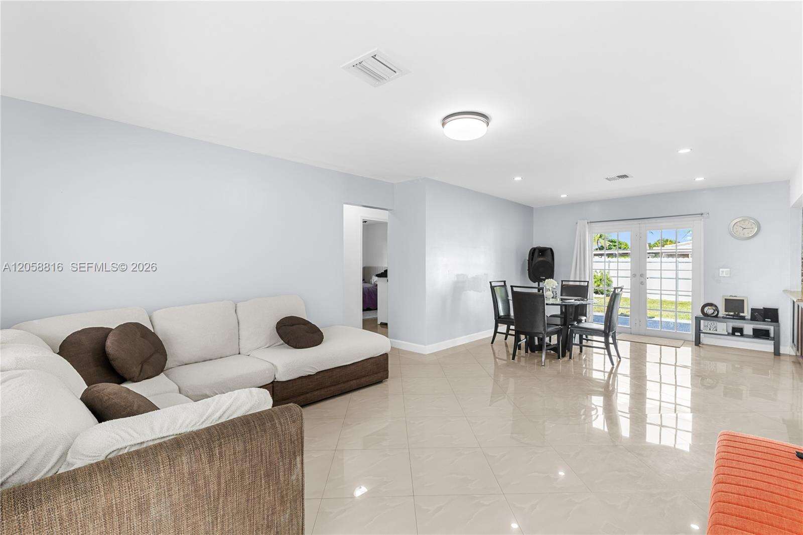 840 70th Way, Hollywood, FL 33024 - For Sale photo 16