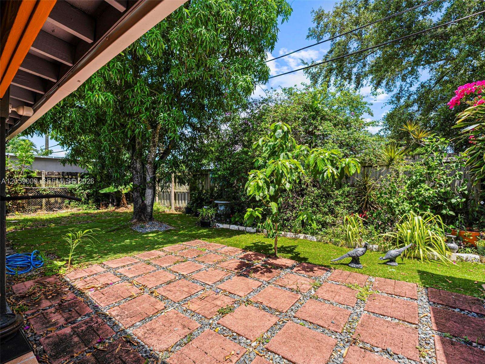 6721 Allen St, Hollywood, FL 33024 - Pending Sale photo 36