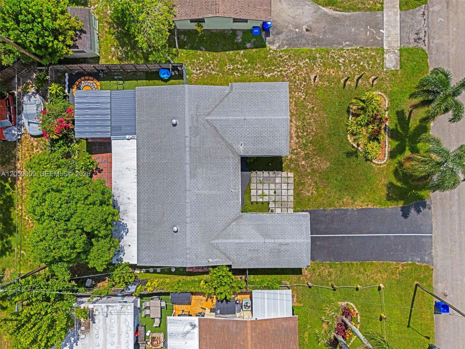 6721 Allen St, Hollywood, FL 33024 - Pending Sale photo 39
