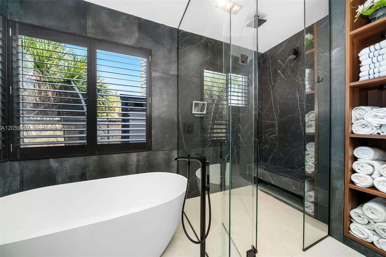 4027 194th Trl, Sunny Isles Beach, FL 33160+Den - For Sale photo 33
