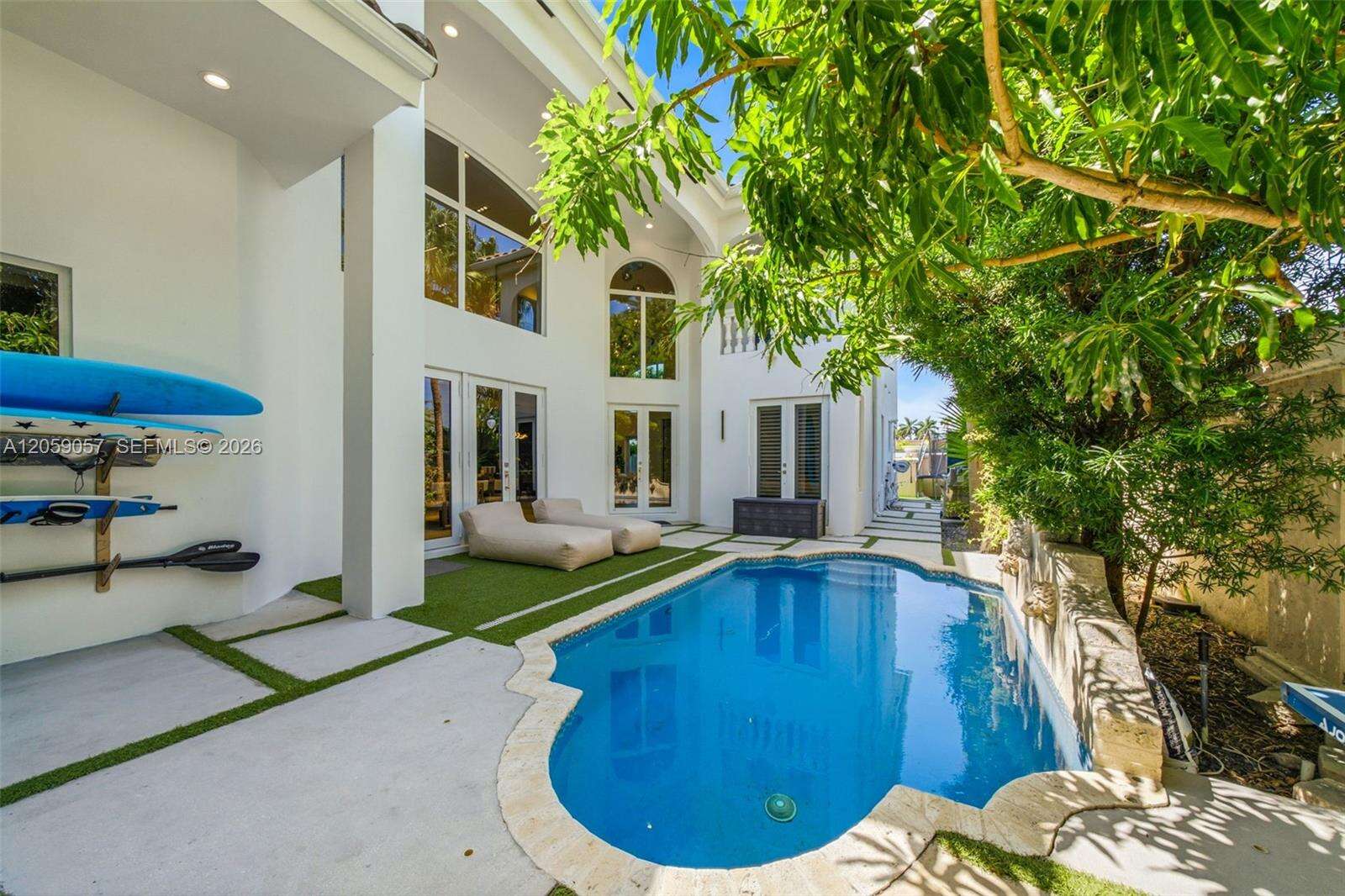 4027 194th Trl, Sunny Isles Beach, FL 33160+Den - For Sale photo 53
