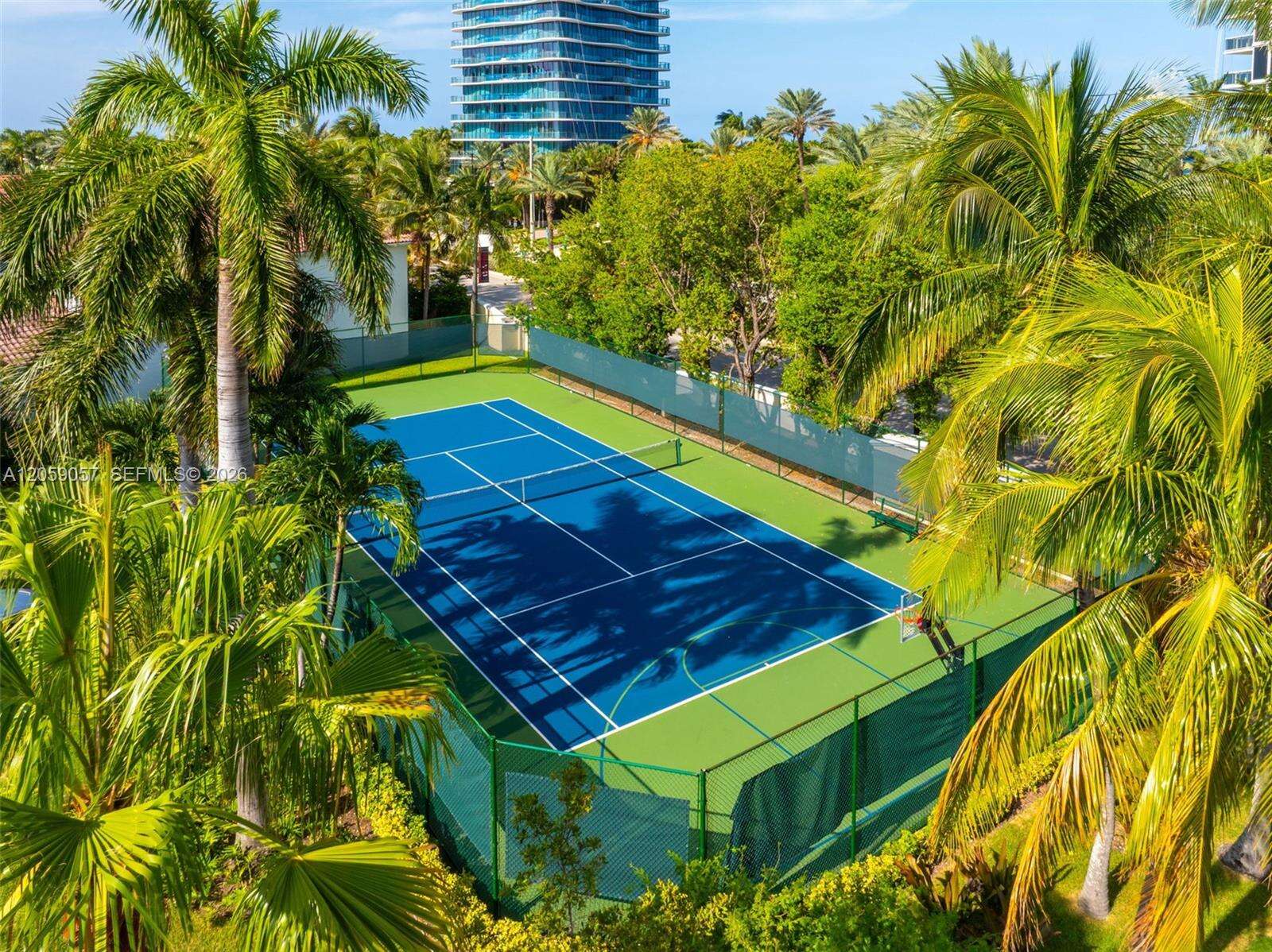 4027 194th Trl, Sunny Isles Beach, FL 33160+Den - For Sale photo 64