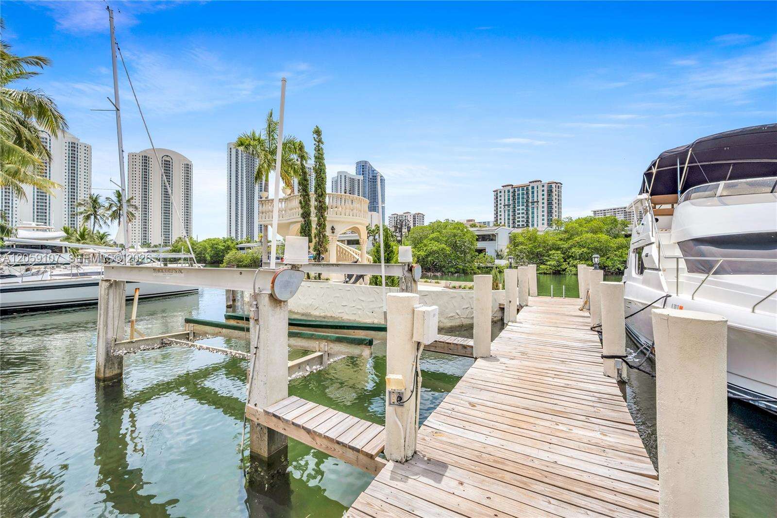 270 Atlantic Ave, Sunny Isles Beach, FL 33160 - For Sale photo 7