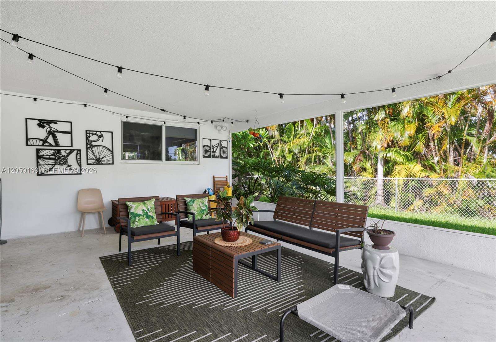 Hallandale Beach, FL 33009 - For Sale photo 17