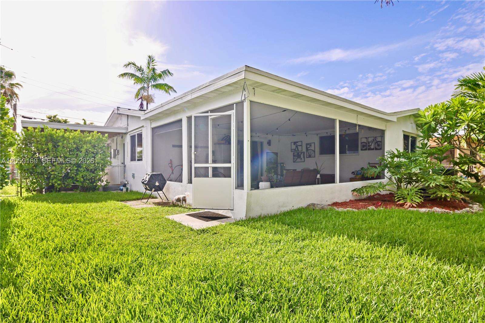 Hallandale Beach, FL 33009 - For Sale photo 18