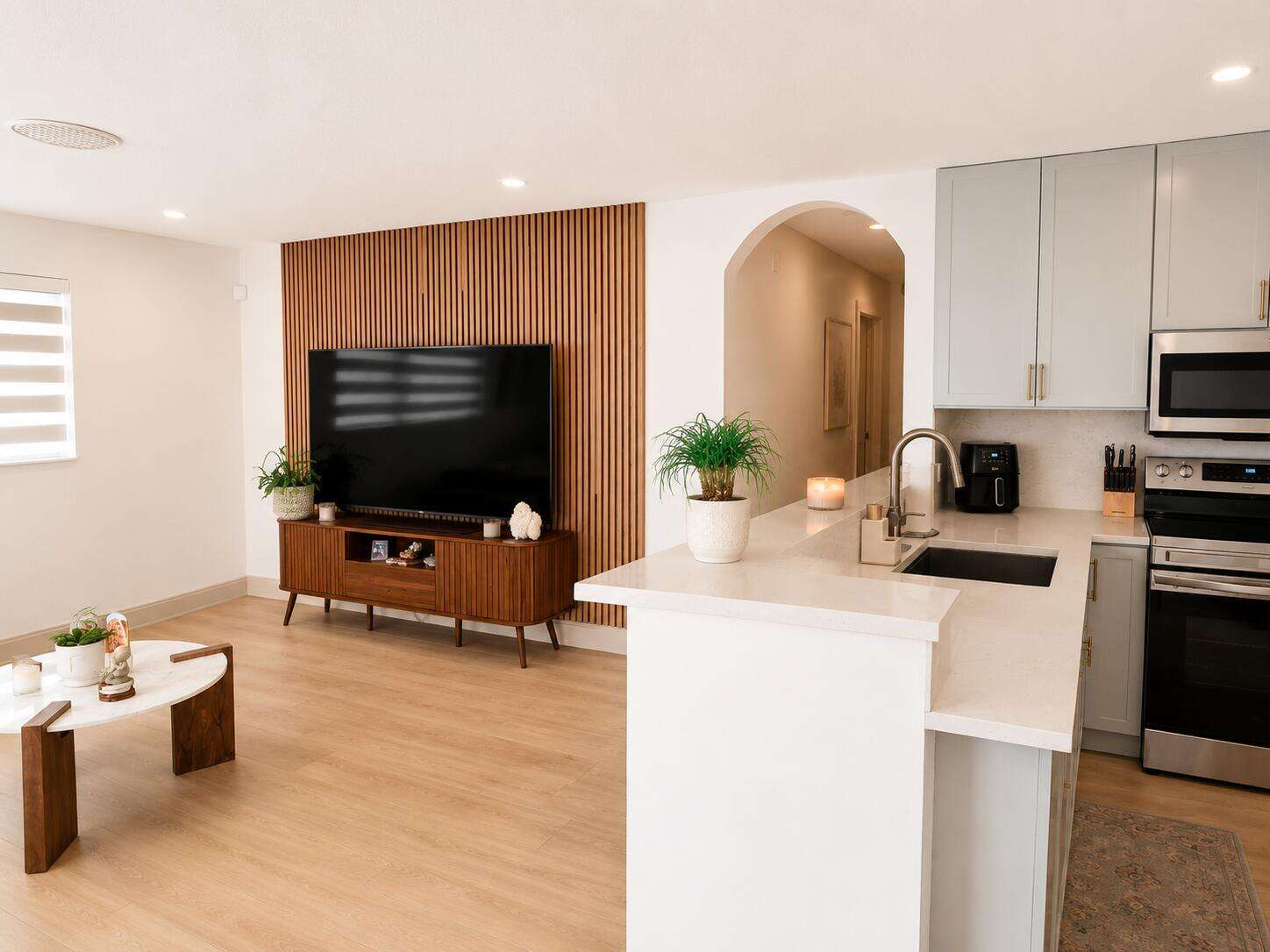 412 24th, Hollywood, FL 33020 - Pending Sale photo 3