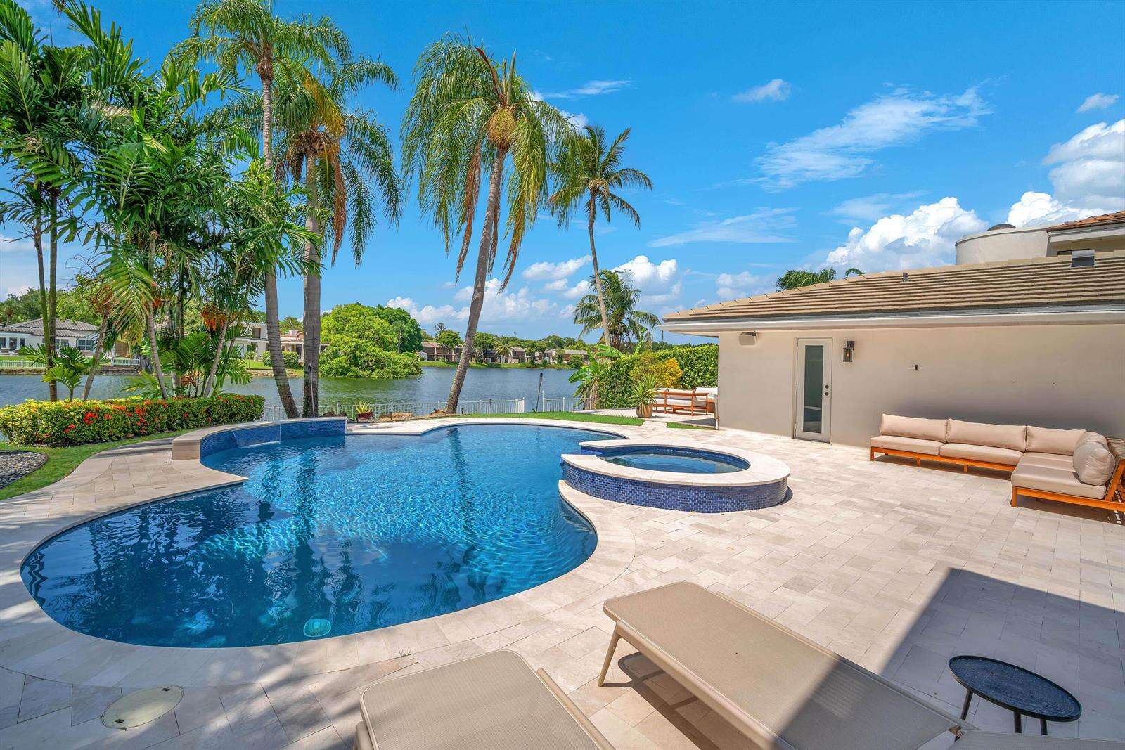 3161 36th, Hollywood, FL 33021 - For Sale photo 40