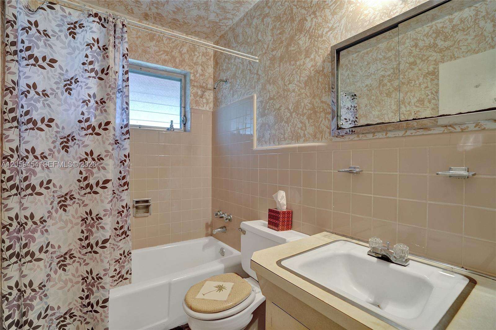 420 71st Way, Pembroke Pines, FL 33023 - For Sale photo 26