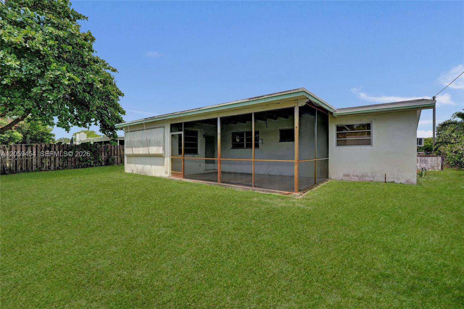 420 71st Way, Pembroke Pines, FL 33023 - For Sale photo 43