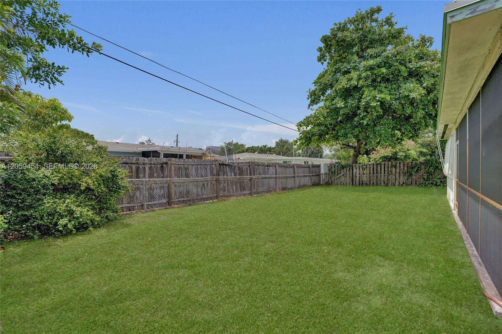 420 71st Way, Pembroke Pines, FL 33023 - For Sale photo 48