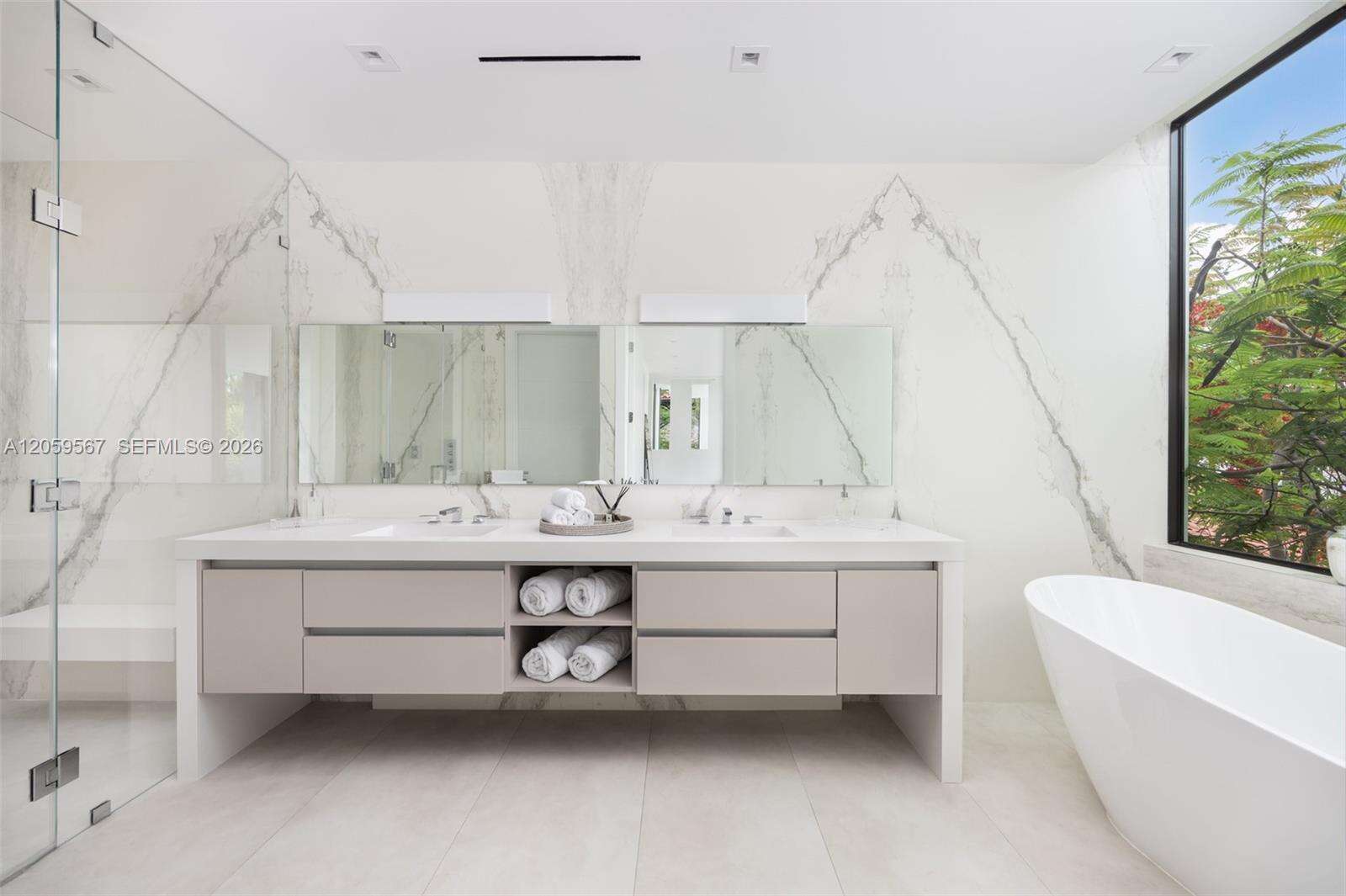 5630 Pine Tree Dr, Miami Beach, FL 33140 - For Sale photo 12