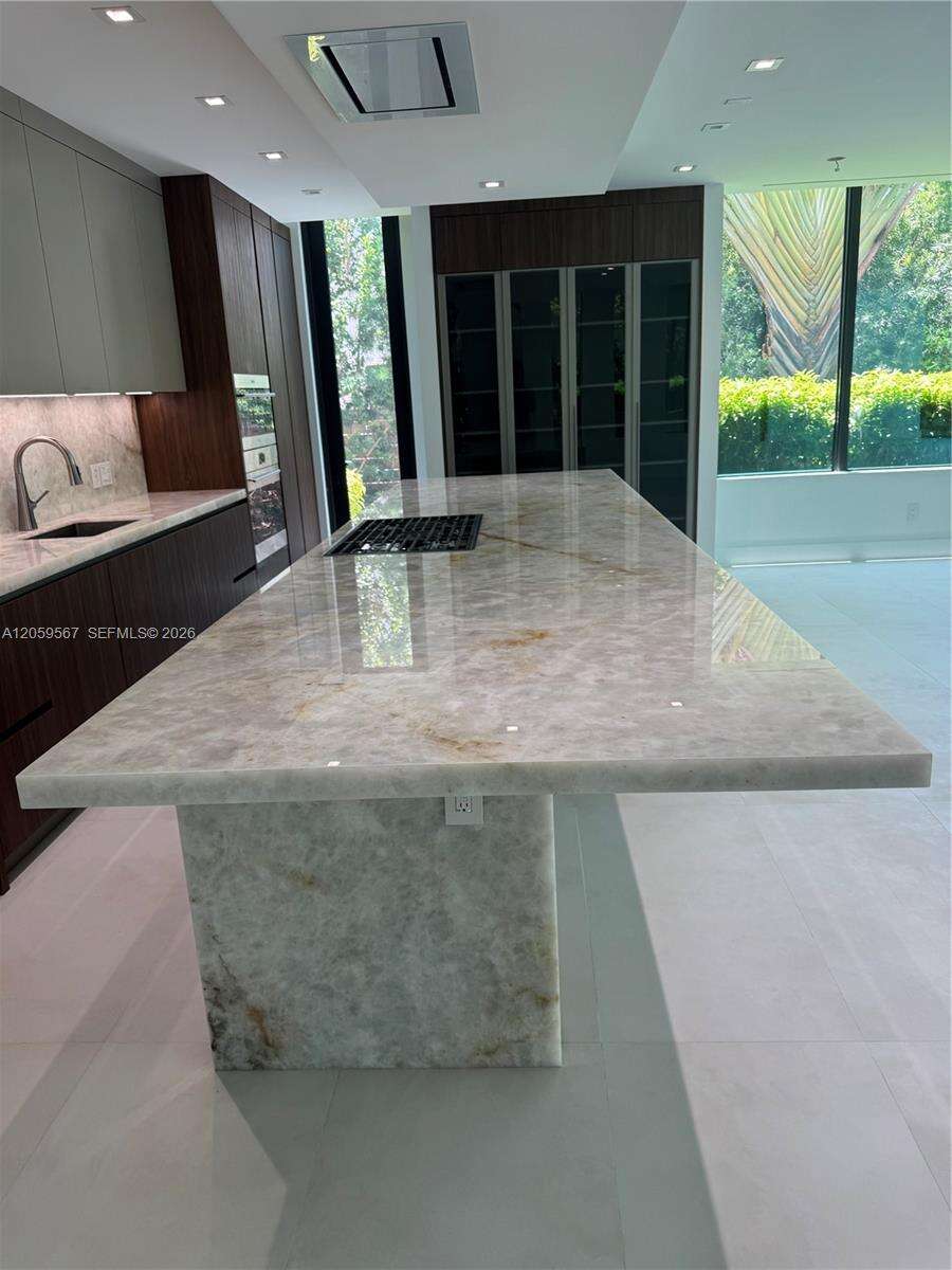 5630 Pine Tree Dr, Miami Beach, FL 33140 - For Sale photo 26