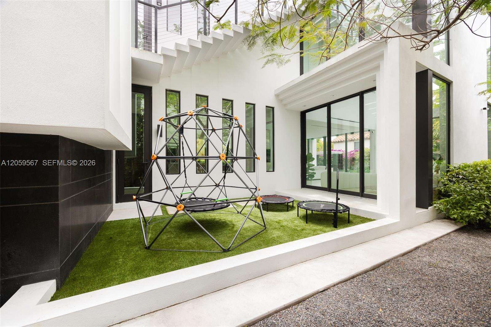 5630 Pine Tree Dr, Miami Beach, FL 33140 - For Sale photo 40