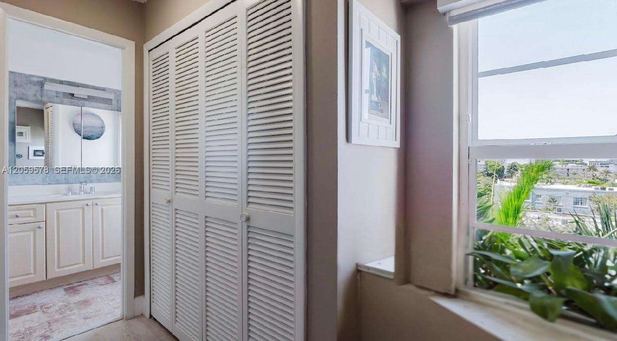 Miami Beach, FL 33139 - For Sale photo 17